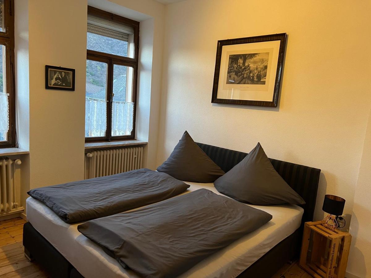 Weingut Gaestehaus Bach Cochem Buitenkant foto
